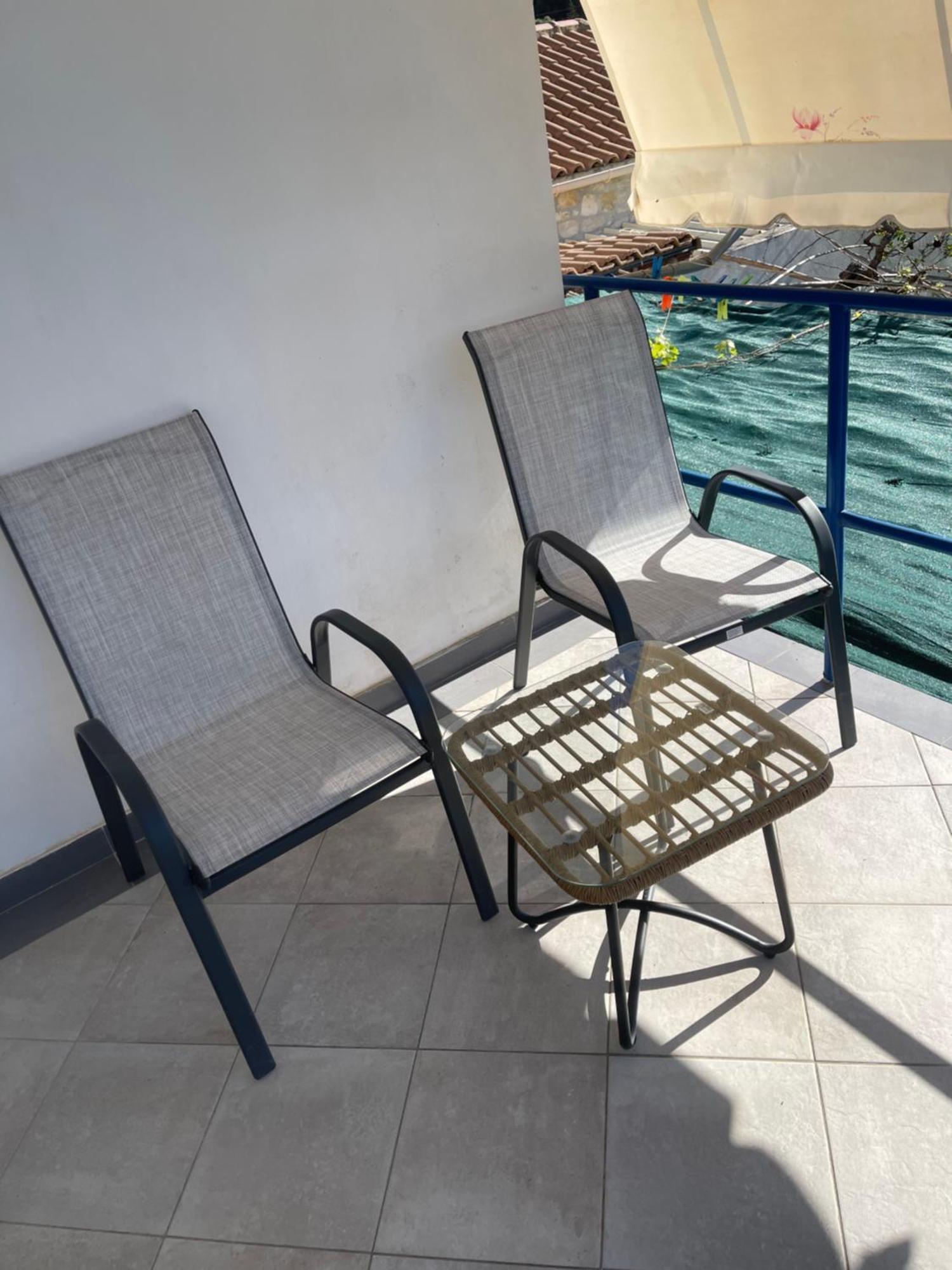 Gezos Apartment Himare Luaran gambar