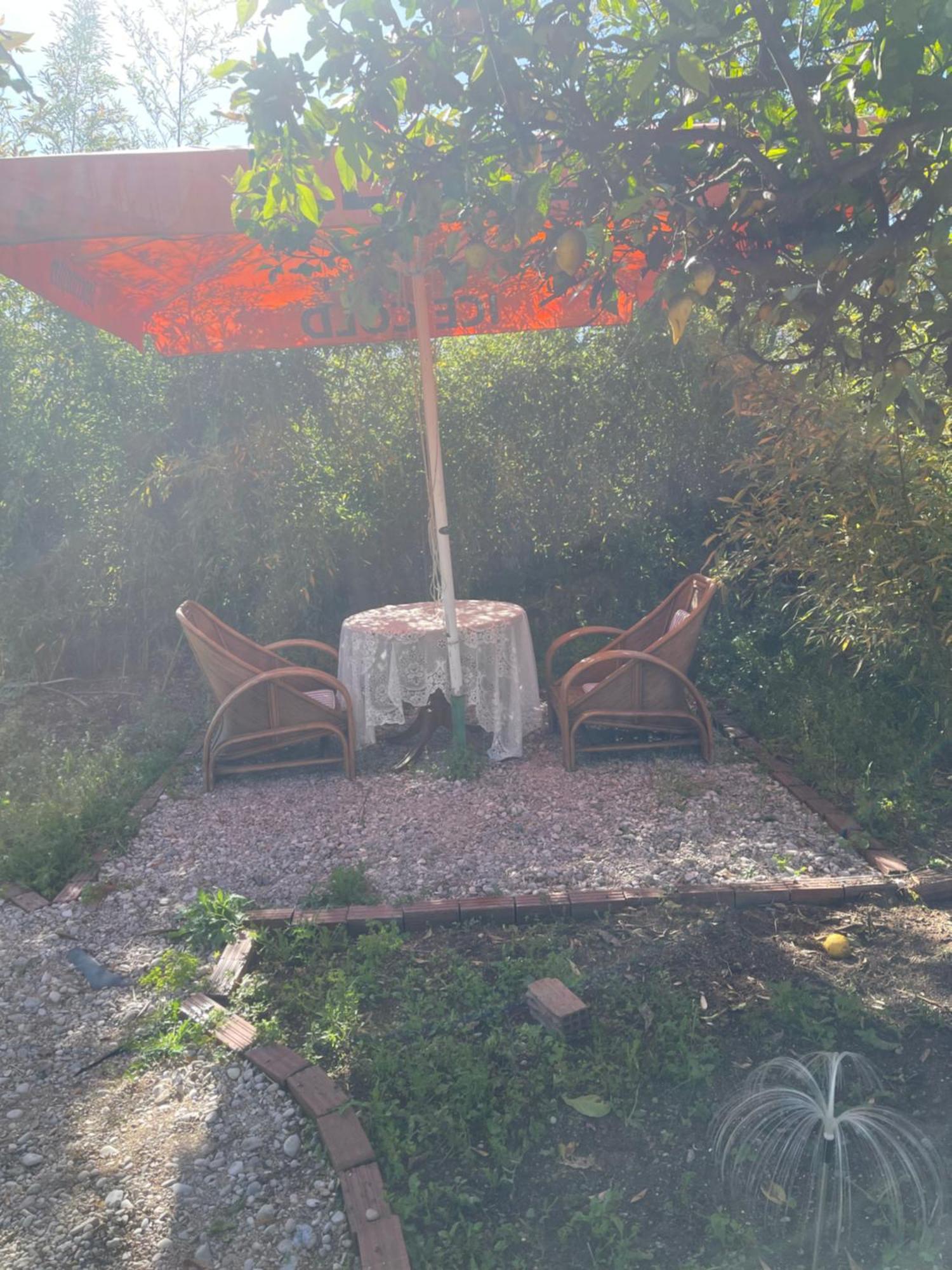 Gezos Apartment Himare Luaran gambar